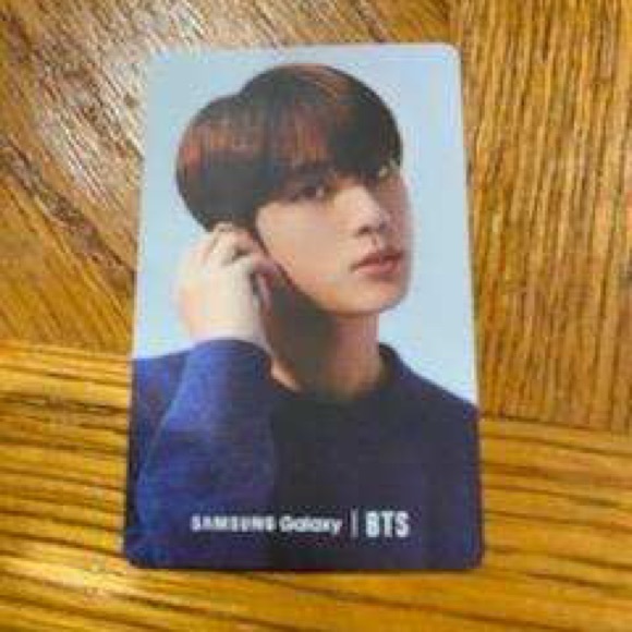 EXCLUSIVE BTS Photocards set - Picture 4 of 11